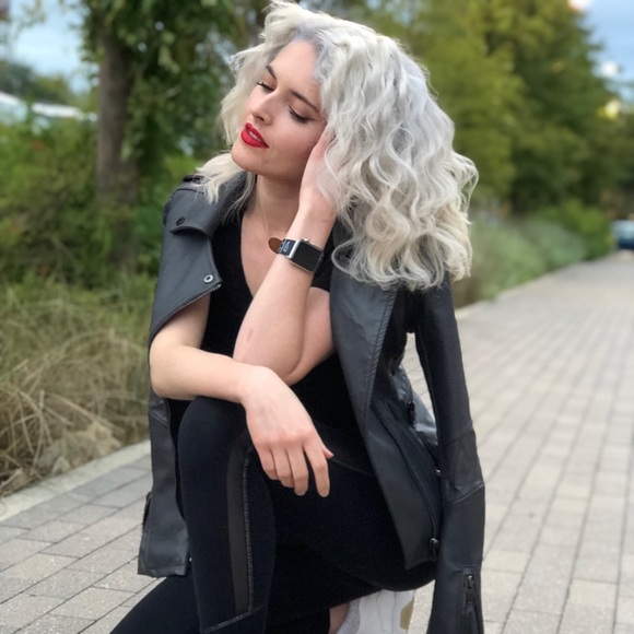 Meet your Posher, Jess - Picture 1 of 1